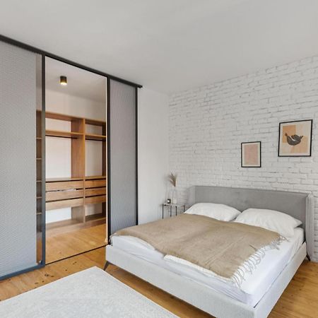 Ah Luxury Old Town Apartment Bratislava Luaran gambar