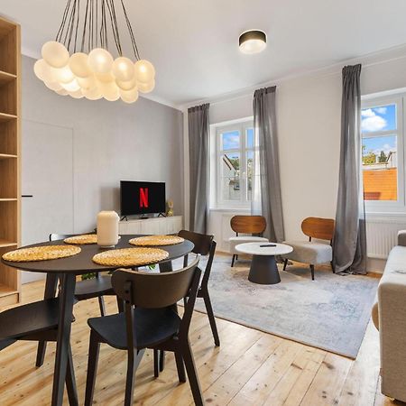 Ah Luxury Old Town Apartment Bratislava Luaran gambar